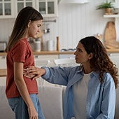 Mercedes Herrero, ginecóloga: «Es normal tener molestias con la regla, pero hay señales que requieren valoración médica»