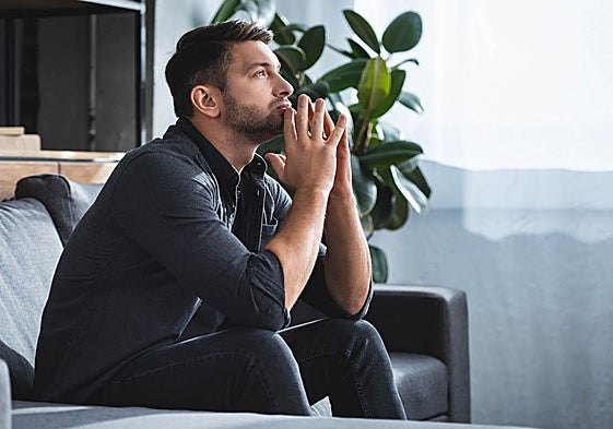 «El reloj biológico del hombre es poco conocido, pero avanza de manera lenta y progresiva desde los 45 años»