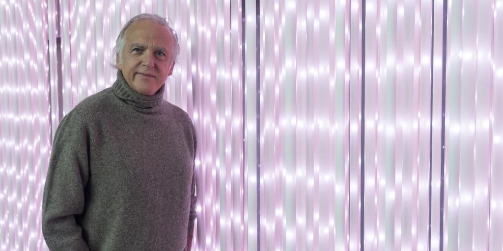 Paco Arango: «Hay  'guerreros' que saben que van a morir, los padres también; todos fingen y es un silencio que no se puede romper»