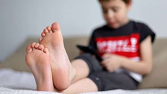 Qué es la 'enfermedad de Sever' que padecen los niños y que se confunde con 'dolores del crecimiento'