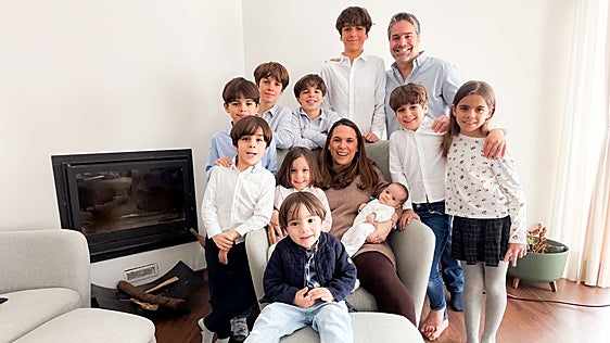 Más de dos mil familias con al menos siete hijos: la realidad de los clanes numerosos especiales