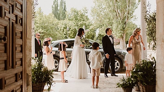 Niños sí, niños no: el gran dilema de las bodas que divide a novios e invitados