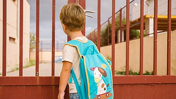Así puedes calmar los nervios de tu hijo antes de la vuelta al cole