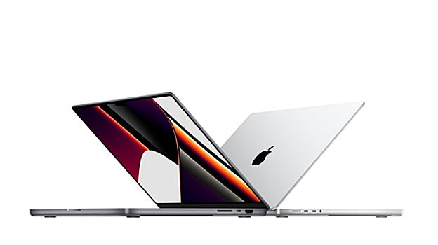 Muchos son los que prefieren ya un MacBook a un Mac por las comodidad que supone poder transportarlo / Apple