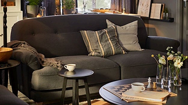 Crea tu propio estilo en el salón de tu hogar con los diferentes sofás que puedes encontrar en Ikea / Ikea