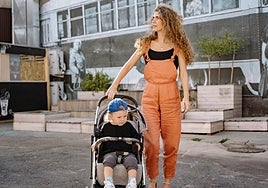 8 petos vaqueros de mujer que son tendencia esta primavera