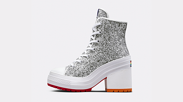 Las Converse para brillar y destacar durante el Orgullo 2023 / Converse