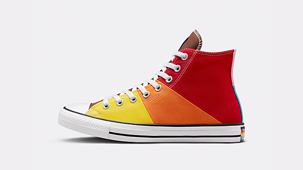 Las clásicas Chuck Taylor All Star a todo color / Converse