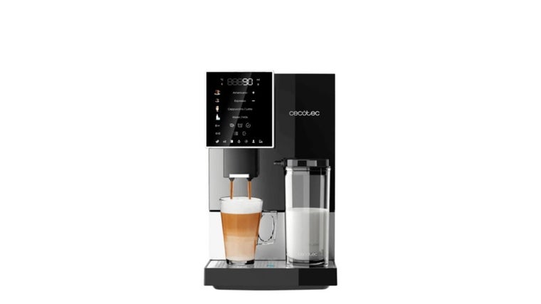 ¡Precio mínimo histórico en PcComponentes!: La cafetera superautomática Cecotec ahora tiene 100€ de descuento