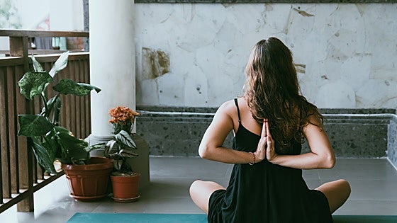 Probamos las mejores esterillas de yoga antideslizantes calidad-precio