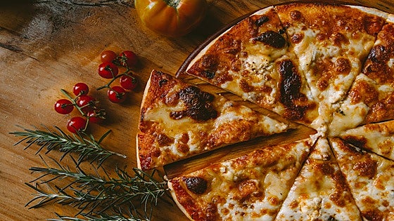 Probamos los mejores hornos de pizza para preparar la pizza perfecta en casa