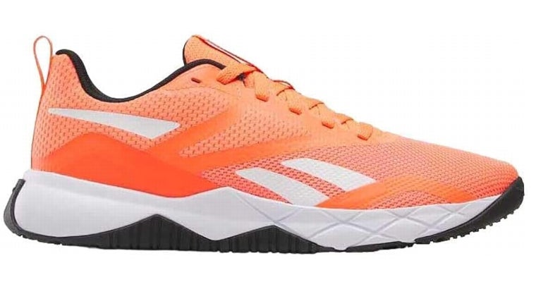 Encuentra las mejores zapatillas para mejorar tu rendimiento en el gimnasio
