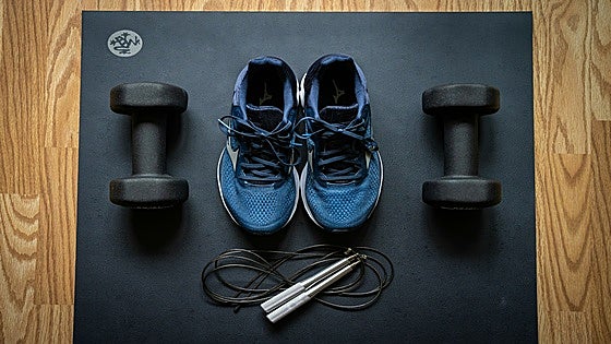 Encuentra las mejores zapatillas para mejorar tu rendimiento en el gimnasio