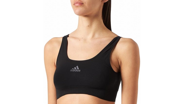 Descubre los mejores sujetadores deportivos y tops para mujer al mejor precio