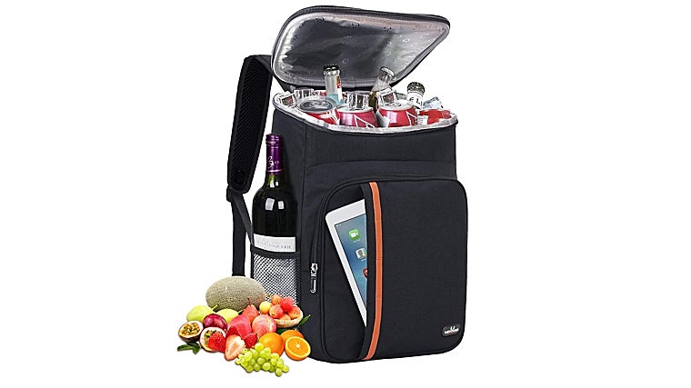 Encuentra las mochilas nevera perfectas para utilizar este verano en la playa