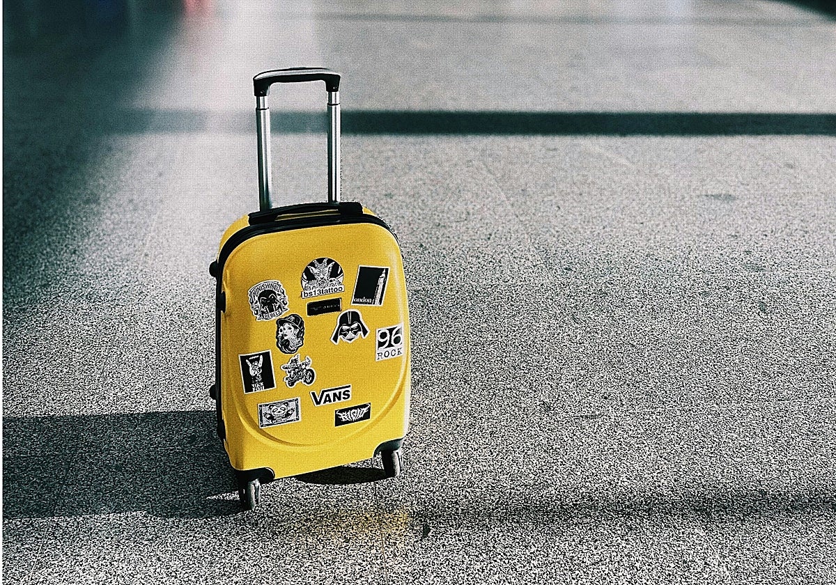 Maleta de cabina para cumplir con las exigencias de aerolíneas como Ryanair