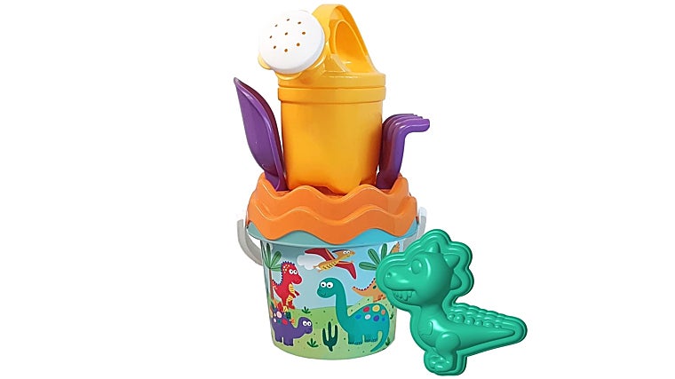 Los mejores juguetes y accesorios para disfrutar la playa con niños este verano