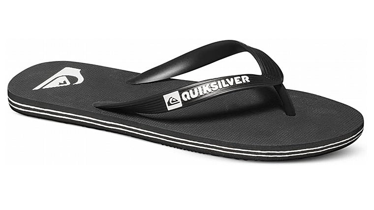 Las chanclas más cómodas del verano para no renunciar al estilo ni dentro ni fuera del agua