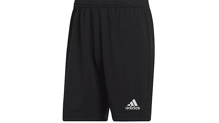 Ropa deportiva ligera y transpirable para entrenar con calor