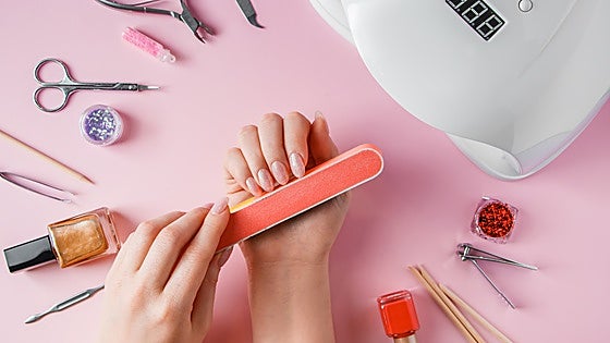 Manicura perfecta desde casa: nuestras lámparas top para uñas
