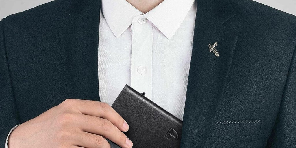 La cartera tarjetero de Hombre TENBST con Bloqueo RFID que Arrasa en Amazon ¡Ahora en Oferta!
