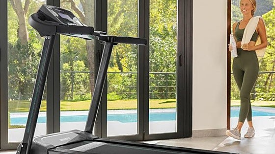 Adiós a salir de casa para mantenerte en forma: la cinta de correr Cecotec DrumFit ahora con descuentazo