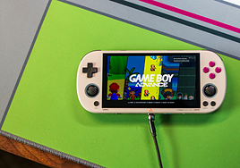 La mejor alternativa por menos de 45 euros a la Nintendo Switch 2, según los fans del gaming retro