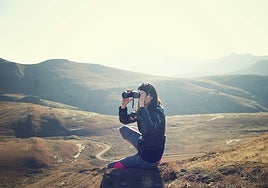 Prismáticos de alta potencia impermeables con un 30% de descuento: ideales para aventuras y viajes