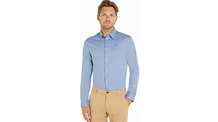 Clásica, impecable y con descuento: la camisa Tommy que no falla en las reuniones