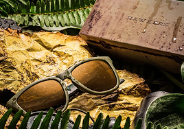 Las gafas Hawkers que están arrasando en Amazon por lo bien que sientan (y lo poco que cuestan)