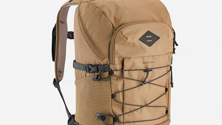 La mochila de trekking Quechua que necesitas para tus rutas o viajes, ahora en oferta