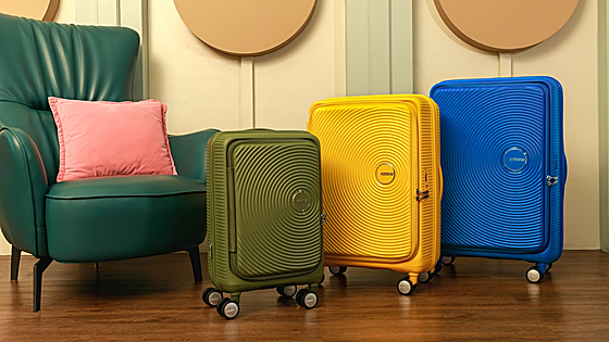Esta American Tourister en oferta se está convirtiendo en la maleta de cabina favorita para las vacaciones de Navidad