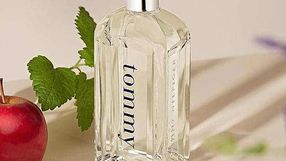 Tommy Hilfiger Eau de Toilette: frescura y elegancia masculina, ¡con un 22% de descuento por Black Friday!