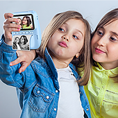 Cámara instantánea infantil con  descuento, el regalo perfecto para Navidad