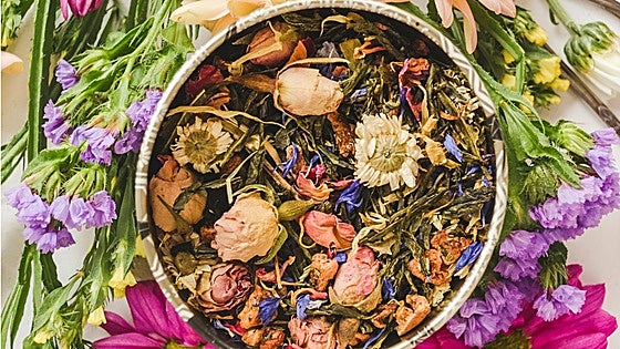 Los tés e infusiones que te ayudarán a hacer mejor la digestión después de las comidas navideñas