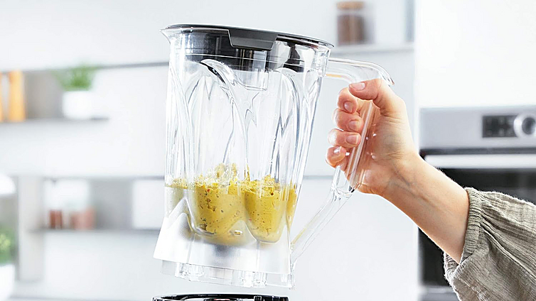 Desde que tengo esta batidora automática soy un crack de los smoothies: por 70 euros tú también lo serás