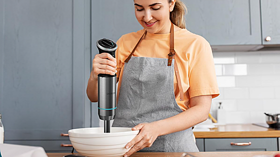 Batidoras y robots de cocina que facilitan tus recetas diarias