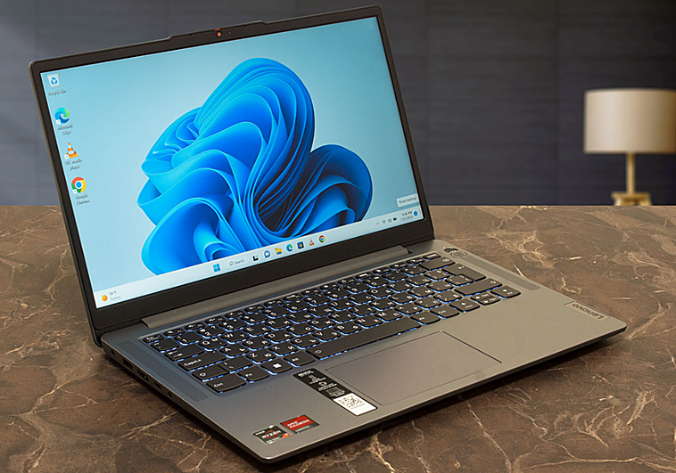 El portátil sútil y potente, Lenovo IdeaPad Slim 3, a un precio imbatible en PcComponentes: ahorra un 20%