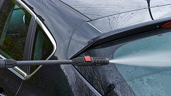 Hidrolimpiadora Bosch EasyAquatak 120: alta presión para limpiar el jardín y el coche por 99,99€