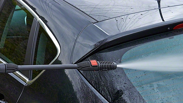 Hidrolimpiadora Bosch EasyAquatak 120: alta presión para limpiar el jardín y el coche por 99,99€