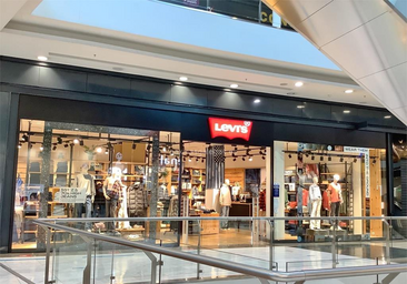 Hay vida más allá de los 501 y 511: las camisas Levi's que no pueden faltar en tu armario
