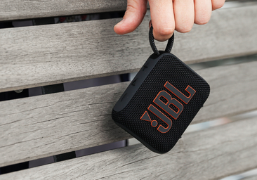 ¿Qué altavoz de JBL elijo para casa, la playa y mis escapadas? Son potentes y con un -28%