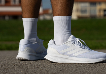 Adidas Runfalcon 5: ¿son la elección acertada cuando bajan de los 50€ para correr y caminar?