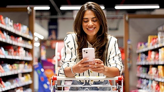 Historias de ahorro real: Cómo familias españolas usan La Cuponera para 'ahorrar dinero en el supermercado'