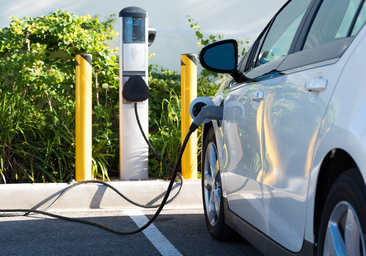 Olvídate de buscar puntos de carga: estos cargadores para coche eléctrico cambian tus viajes