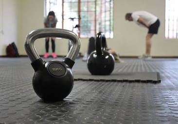 Dile adiós a las excusas y no dependas del gimnasio: cinco elementos esenciales para montar uno en casa