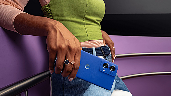 El Moto G85 hace posible lo imposible: 24GB de RAM, 5G, cámara Sony y cuesta menos de 170 euros