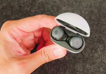 No son AirPods, pero cada vez más gente los prefiere: así son los Pixel Buds rebajados un 21%