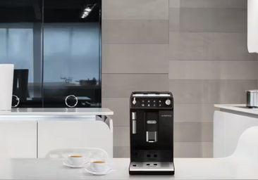 La cafetera De'Longhi Autentica te espera en PcComponentes a menos de la mitad de precio: compacta, potente y de calidad profesional