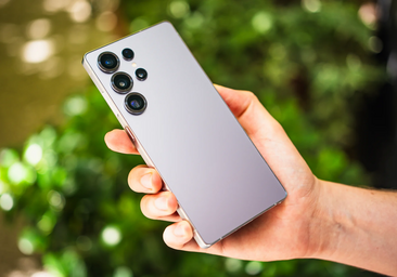 Este tope de gama ya cae a menos de 900 euros: el Galaxy S25 Ultra ahora es más fácil de comprar